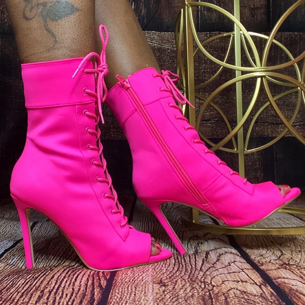 Peep Toe Lace Bootie